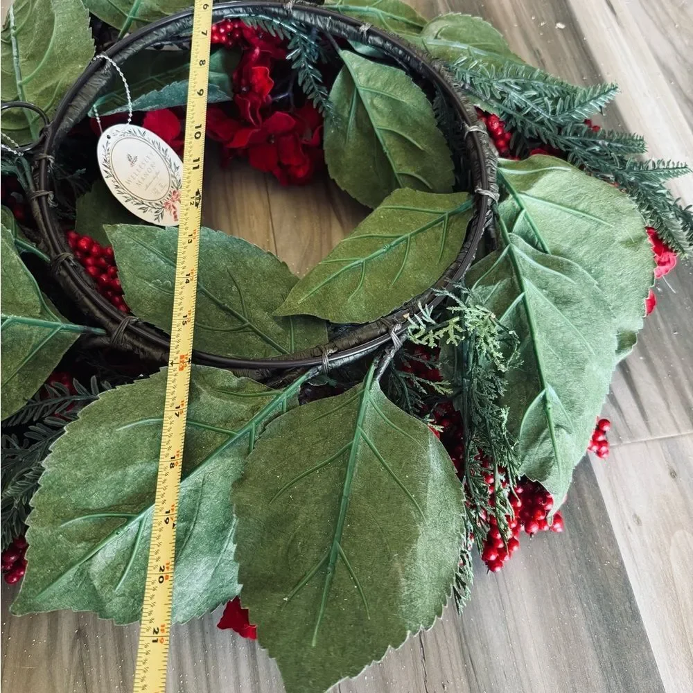 Red Hydrangea Floral Berries Pine Christmas Holiday Wreath